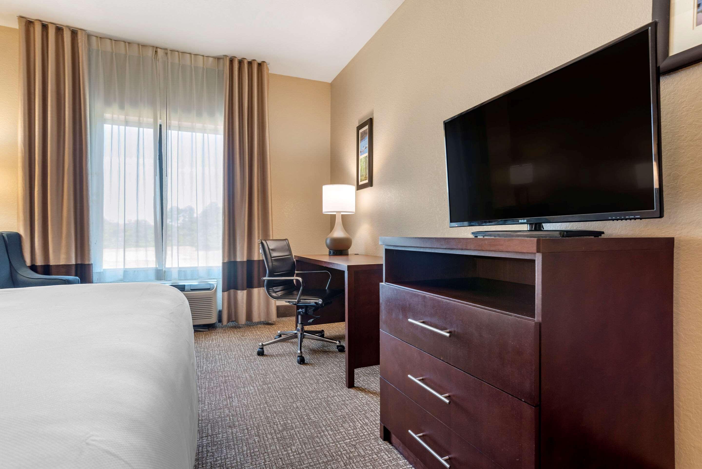 Comfort Inn & Suites Clinton Dış mekan fotoğraf