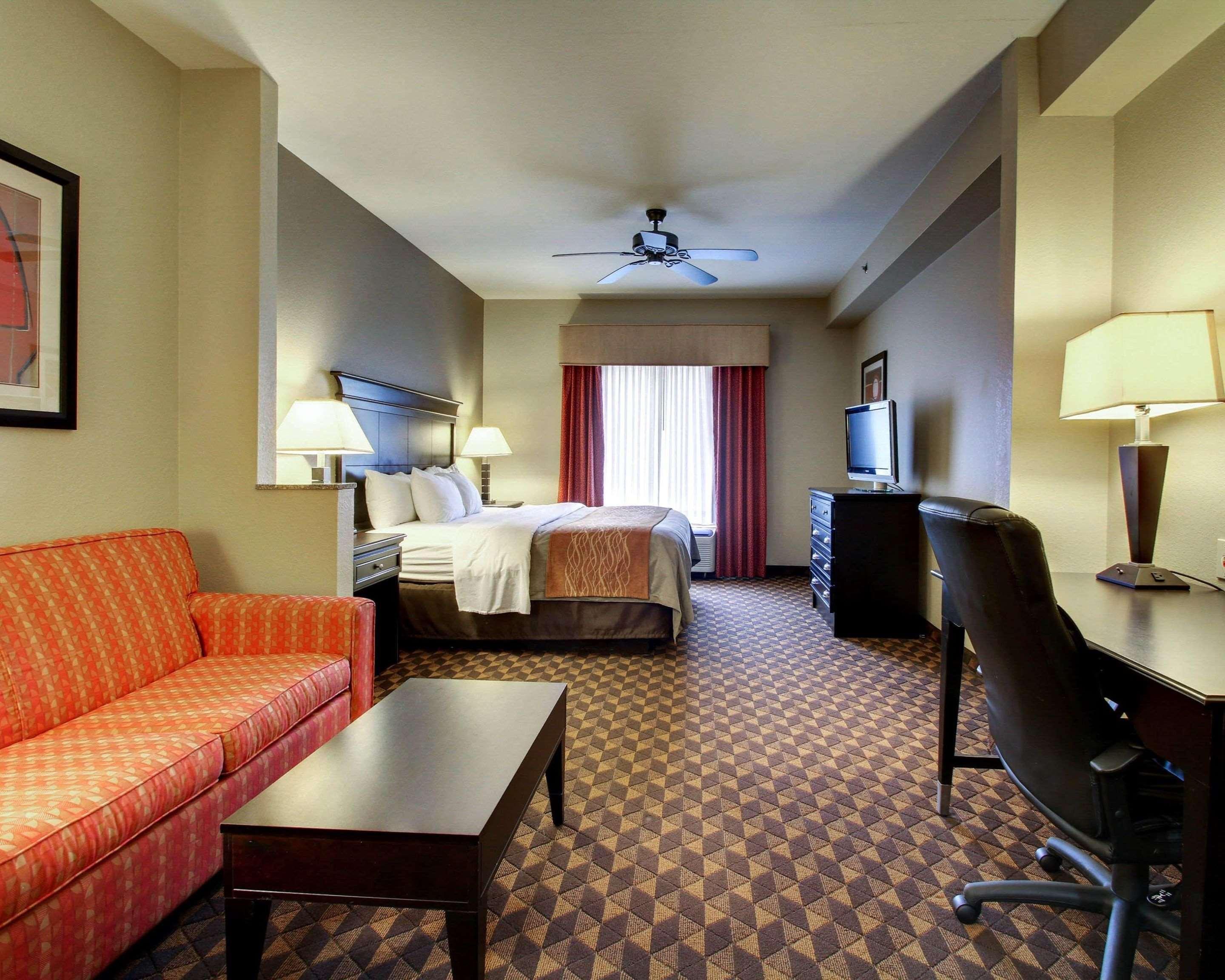 Comfort Inn & Suites Clinton Dış mekan fotoğraf