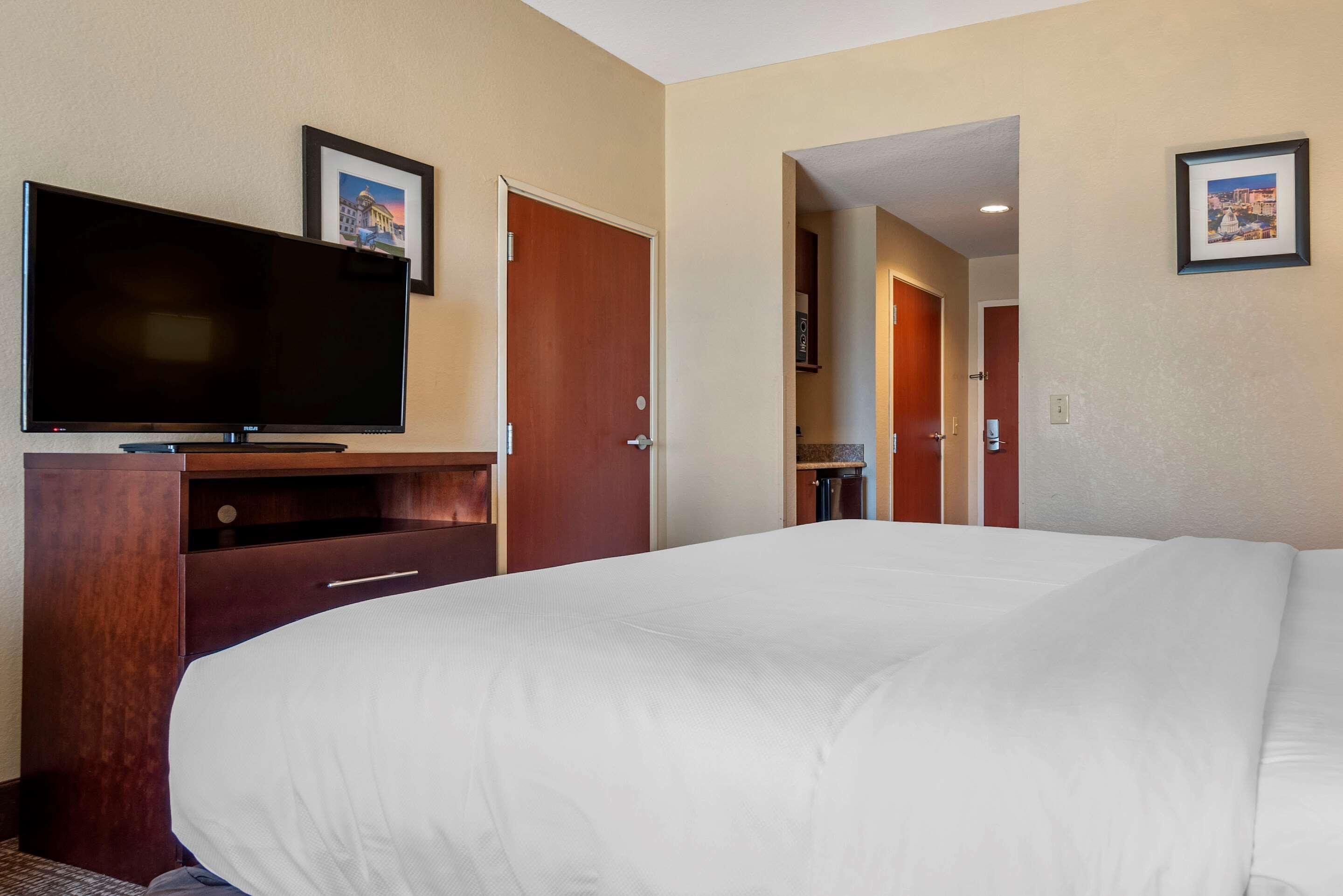 Comfort Inn & Suites Clinton Dış mekan fotoğraf