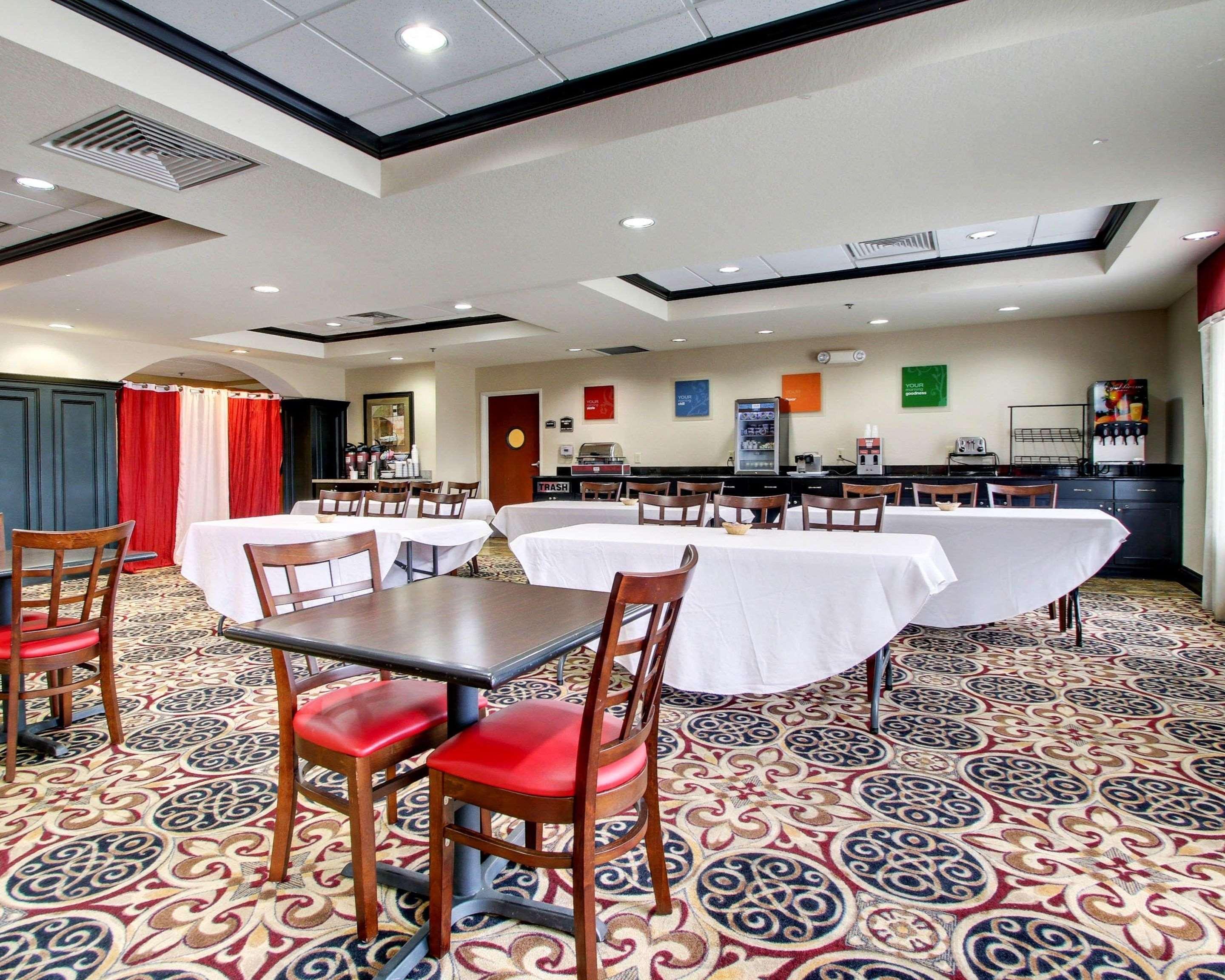 Comfort Inn & Suites Clinton Dış mekan fotoğraf