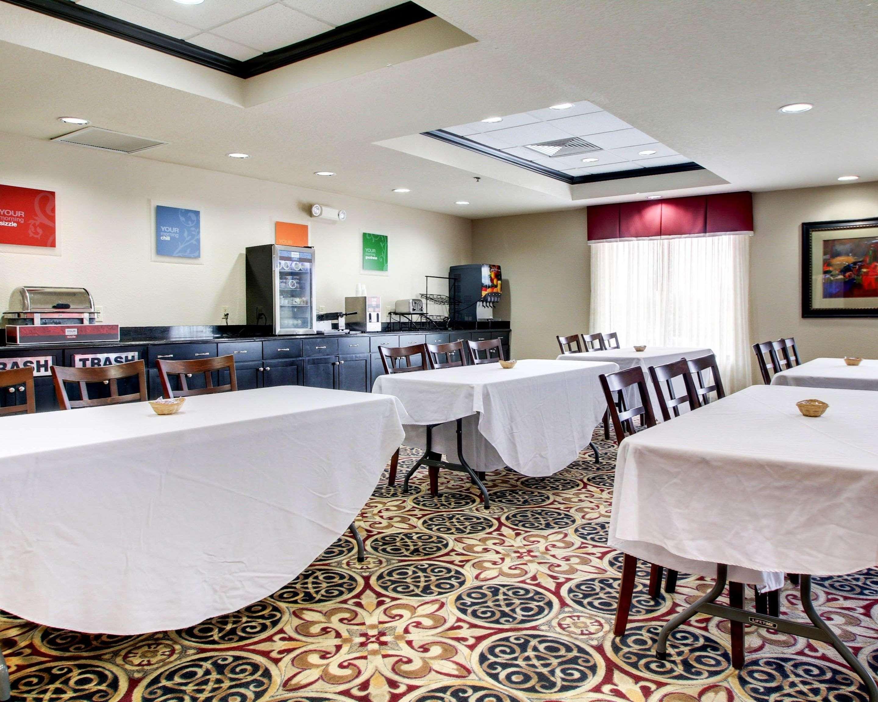 Comfort Inn & Suites Clinton Dış mekan fotoğraf